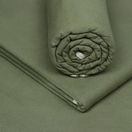 Clean olive
